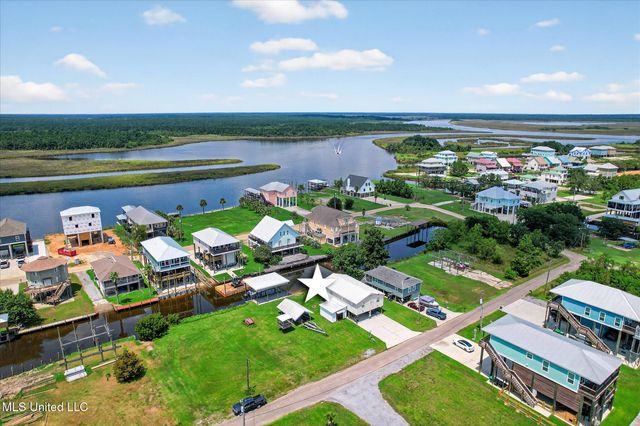 4031 Bank Street, Bay Saint Louis, MS 39520