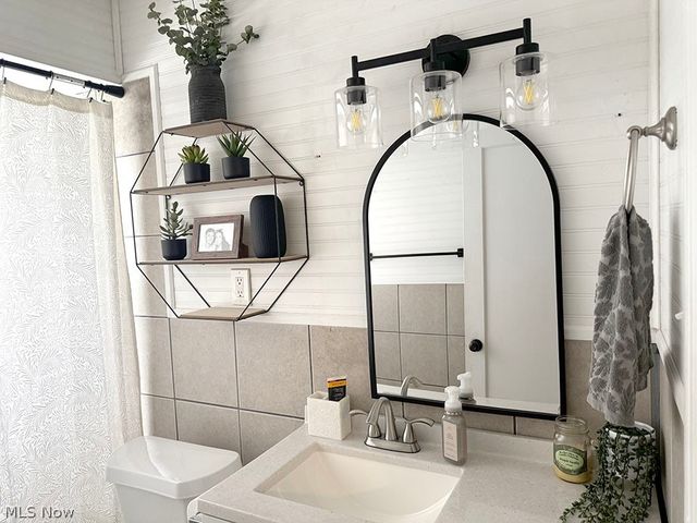 7046 Southern Boulevard, Youngstown, OH 44512