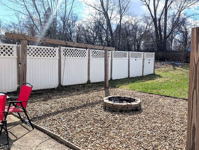 7046 Southern Boulevard, Youngstown, OH 44512