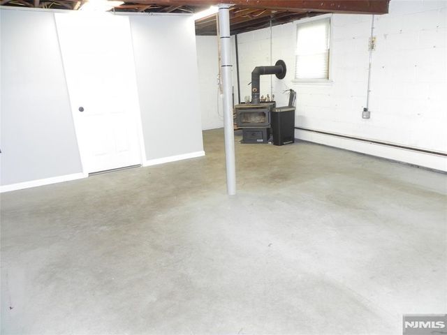 20 SEILER CT, Little Ferry, NJ 07643
