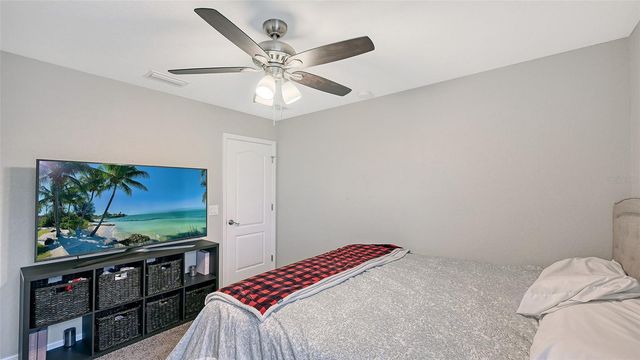 7086 CHATUM LIGHT RUN, Bradenton, FL 34212