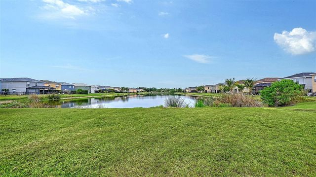 7086 CHATUM LIGHT RUN, Bradenton, FL 34212