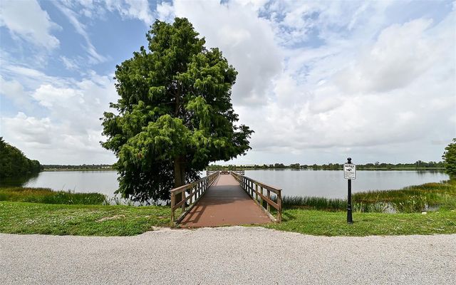 7086 CHATUM LIGHT RUN, Bradenton, FL 34212