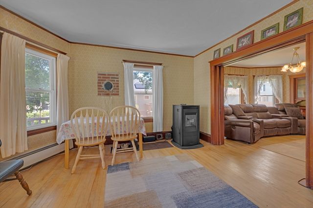 251 Boutelle St, Fitchburg, MA 01420