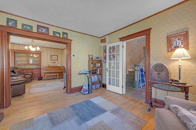 251 Boutelle St, Fitchburg, MA 01420
