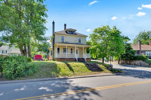 251 Boutelle St, Fitchburg, MA 01420