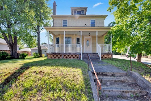 251 Boutelle St, Fitchburg, MA 01420