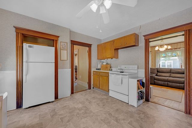 251 Boutelle St, Fitchburg, MA 01420