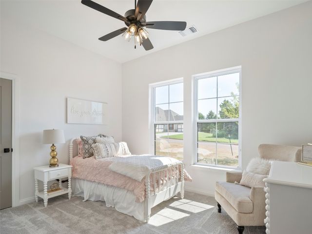 9109 Prairie Farms Drive, Mustang, OK 73064