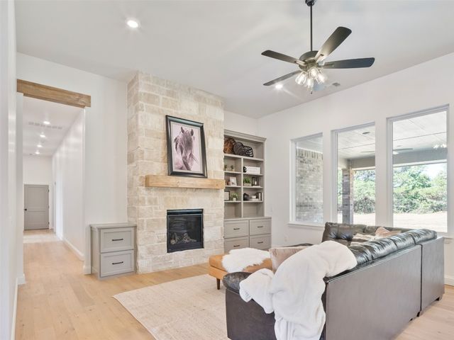 9109 Prairie Farms Drive, Mustang, OK 73064
