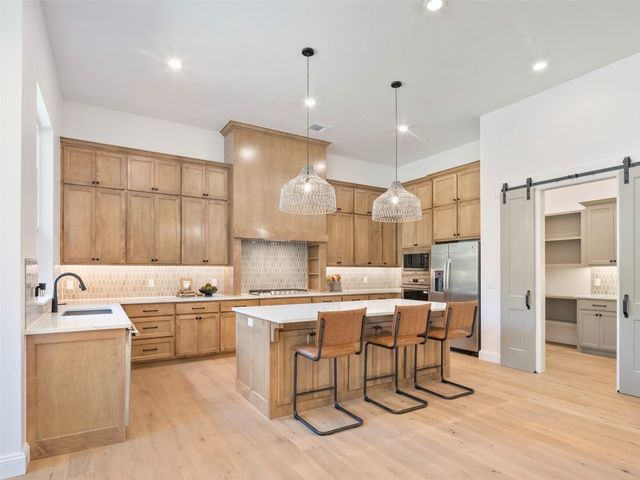 9109 Prairie Farms Drive, Mustang, OK 73064