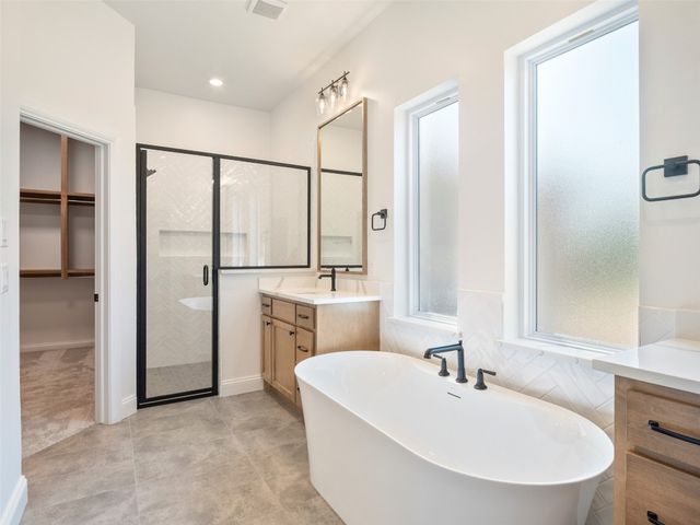 9109 Prairie Farms Drive, Mustang, OK 73064