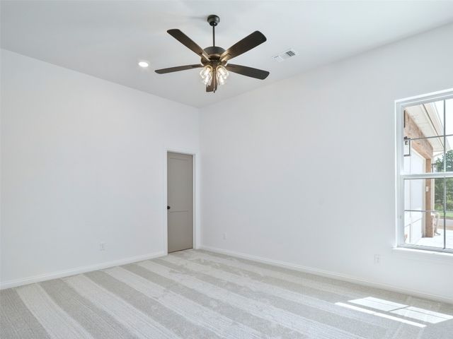 9109 Prairie Farms Drive, Mustang, OK 73064