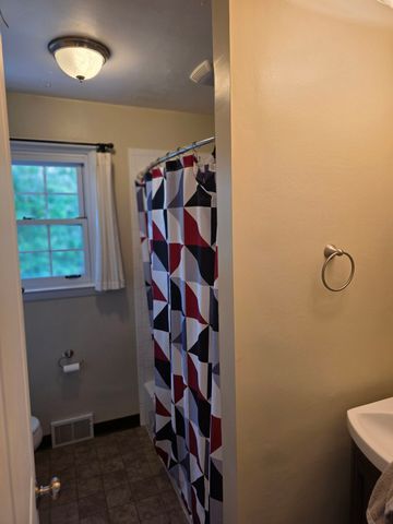 5020 Clifton DRIVE, Aliquippa, PA 15001