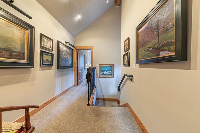 10200 Valmont Trail, Truckee, CA 96161