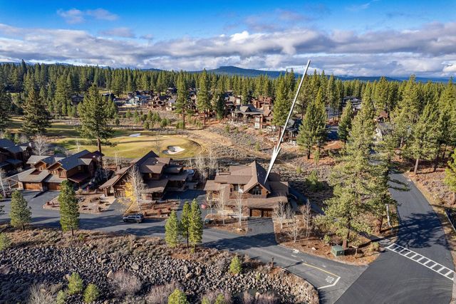 10200 Valmont Trail, Truckee, CA 96161