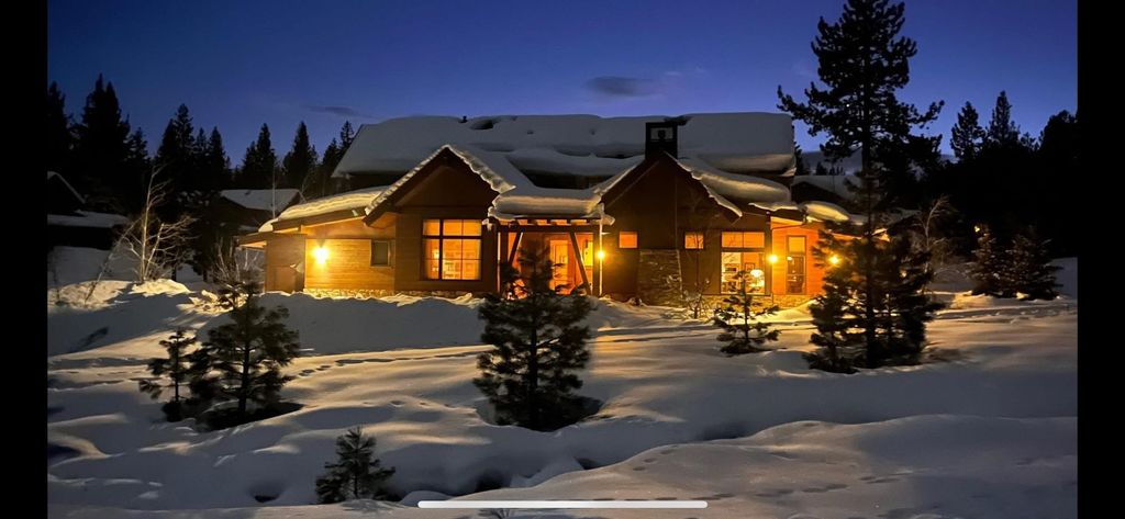 10200 Valmont Trail, Truckee, CA 96161