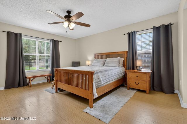 3723 Springwood Lane, Ocean Springs, MS 39564