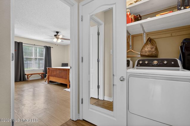 3723 Springwood Lane, Ocean Springs, MS 39564