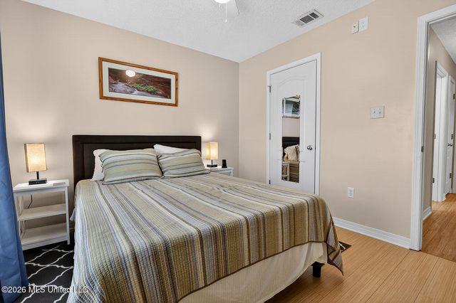 3723 Springwood Lane, Ocean Springs, MS 39564