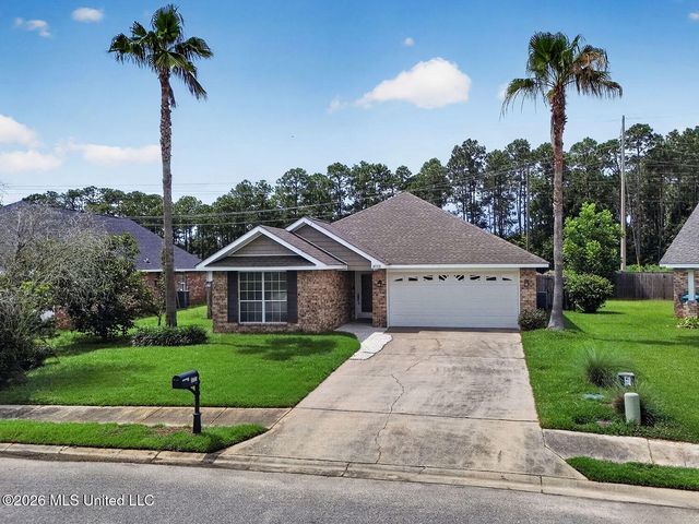 3723 Springwood Lane, Ocean Springs, MS 39564