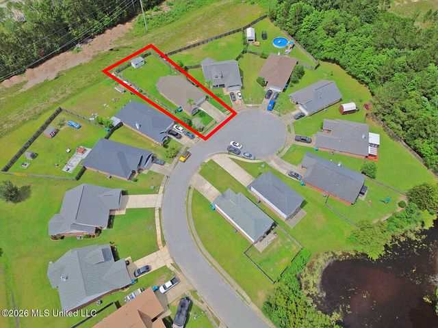 3723 Springwood Lane, Ocean Springs, MS 39564