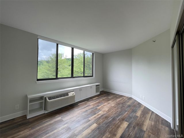 50 E Hartsdale Avenue 2H, Hartsdale, NY 10530