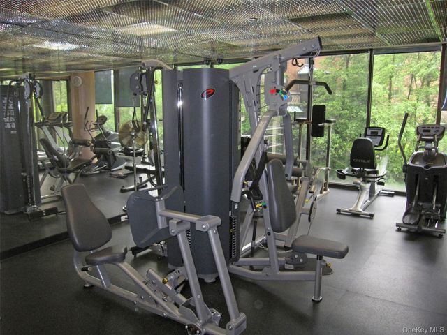 50 E Hartsdale Avenue 2H, Hartsdale, NY 10530