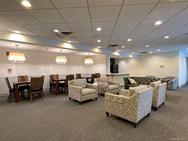 50 E Hartsdale Avenue 2H, Hartsdale, NY 10530