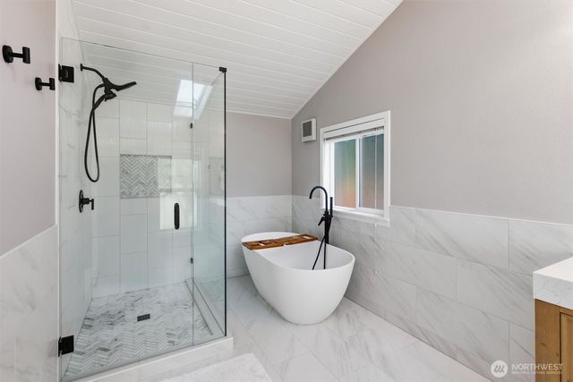 15305 47th Place W, Lynnwood, WA 98087