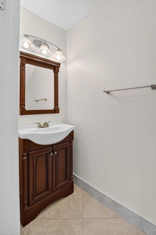 6695 Via Regina, Boca Raton, FL 33433