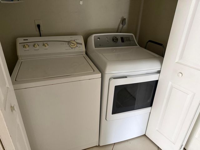 2307 N CONGRESS Avenue 17, Boynton Beach, FL 33426