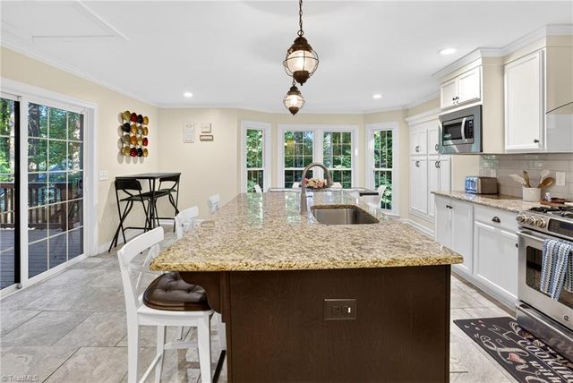 4625 Country Woods Lane, Greensboro, NC 27410