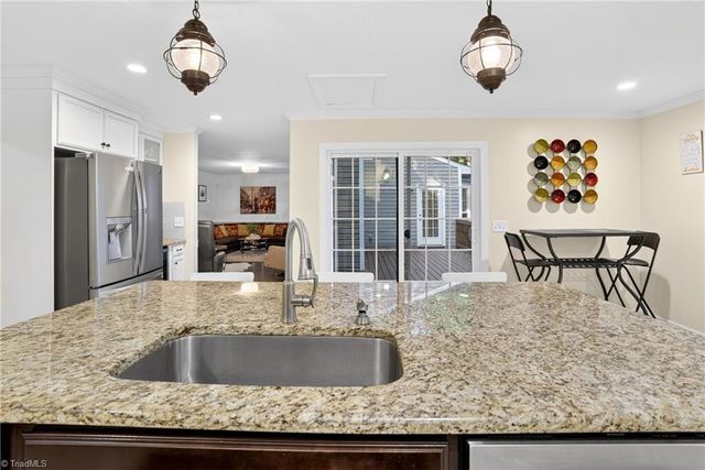 4625 Country Woods Lane, Greensboro, NC 27410