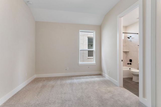 8143 Fenway Heights Dr, The Woodlands, TX 77389
