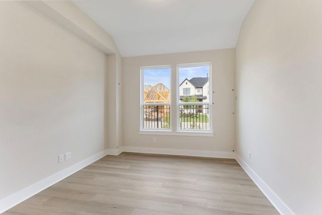 8143 Fenway Heights Dr, The Woodlands, TX 77389