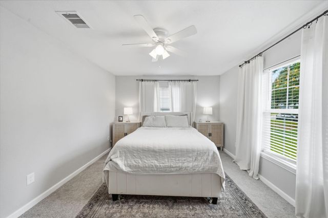 1534 3rd Avenue N, Texas City, TX 77590