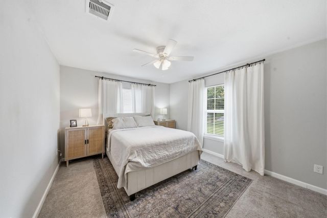 1534 3rd Avenue N, Texas City, TX 77590