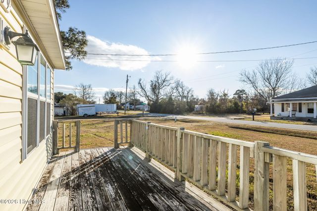 169 Lucille Lewis Drive, Marshallberg, NC 28553