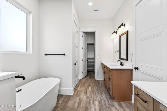 3 Shadow Wood Drive, Mchenry, MS 39561