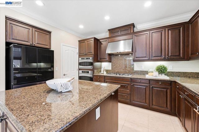 3587 Colchester Lane, Dublin, CA 94568