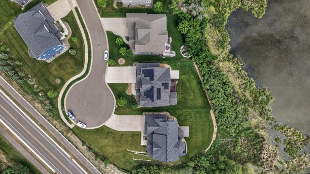 6030 Lanewood Lane N, Plymouth, MN 55446