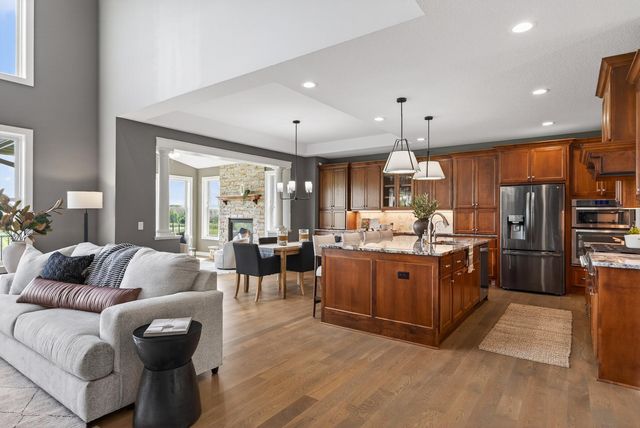 6030 Lanewood Lane N, Plymouth, MN 55446
