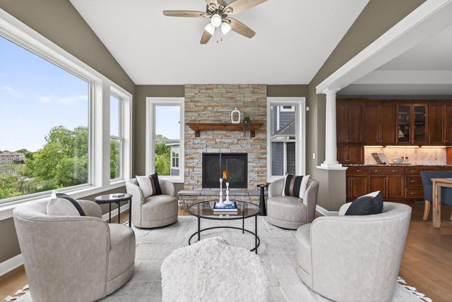 6030 Lanewood Lane N, Plymouth, MN 55446