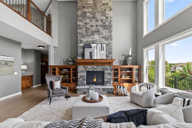 6030 Lanewood Lane N, Plymouth, MN 55446