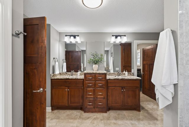 6030 Lanewood Lane N, Plymouth, MN 55446