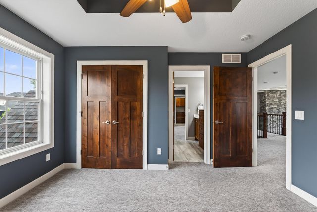 6030 Lanewood Lane N, Plymouth, MN 55446
