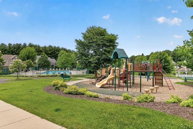 6030 Lanewood Lane N, Plymouth, MN 55446