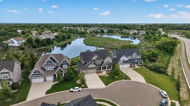 6030 Lanewood Lane N, Plymouth, MN 55446