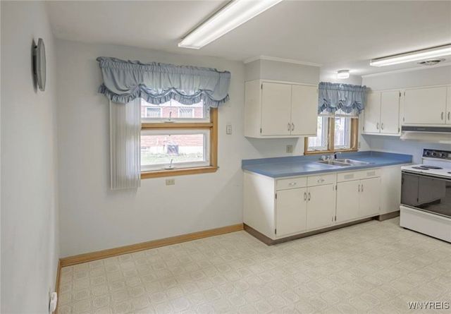 1088 98th Street, Niagara Falls, NY 14304